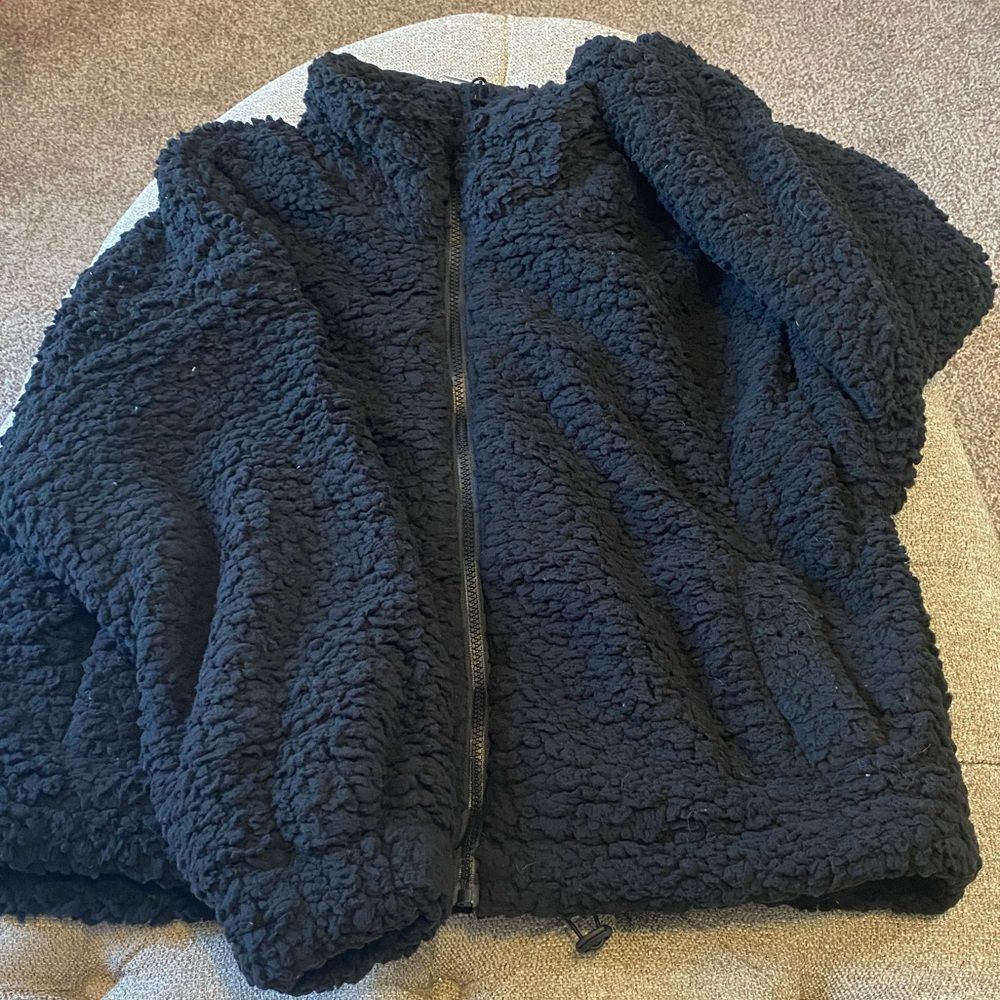 Fuzzy Teddybear Jacket‎ - Picture 9 of 13
